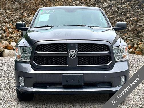 Granite Crystal Metallic Clearcoat 2018 RAM 1500 Express
