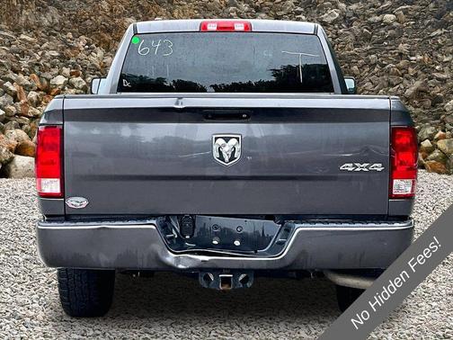 Granite Crystal Metallic Clearcoat 2018 RAM 1500 Express
