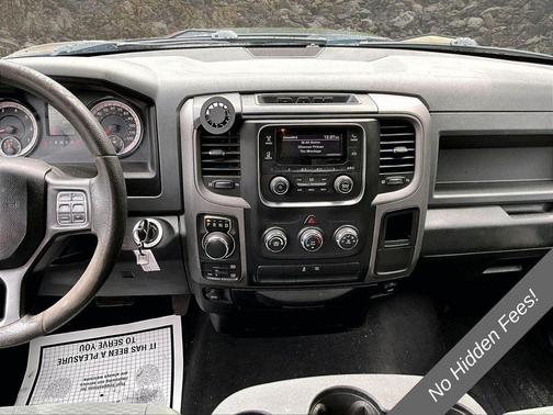 Granite Crystal Metallic Clearcoat 2018 RAM 1500 Express