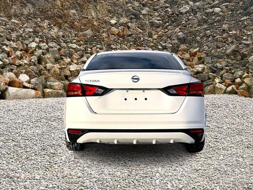 2020 Nissan Altima S FWD