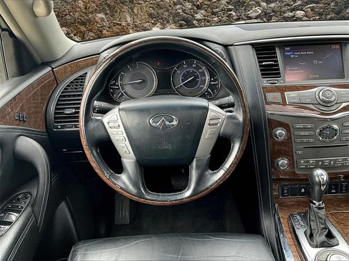 2017 INFINITI QX80 Base