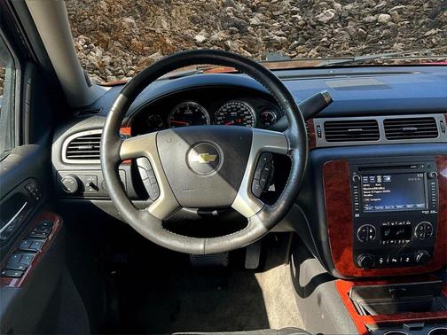 2014 Chevrolet Suburban 1500 LTZ