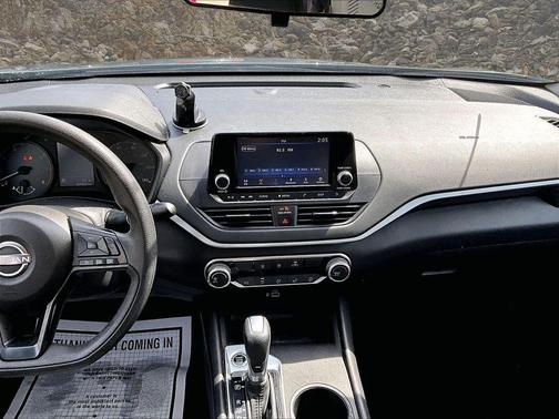 Gun Metallic 2023 Nissan Altima S FWD