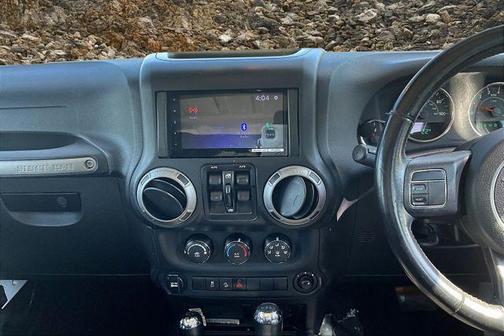 2014 Jeep Wrangler Unlimited Sport RHD