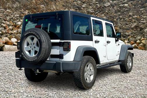 2014 Jeep Wrangler Unlimited Sport RHD