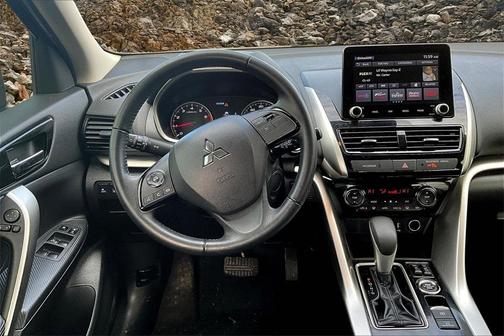 2023 Mitsubishi Eclipse Cross SE