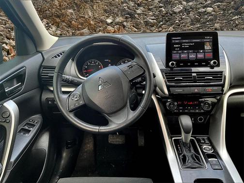 2023 Mitsubishi Eclipse Cross SE