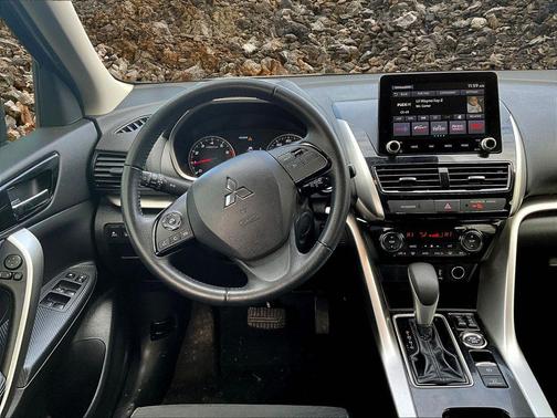 2023 Mitsubishi Eclipse Cross SE