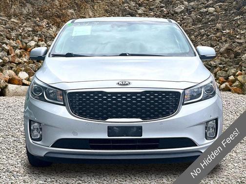Silky Silver 2018 Kia Sedona EX
