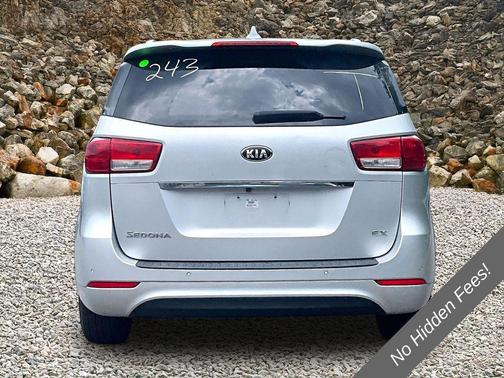 Silky Silver 2018 Kia Sedona EX