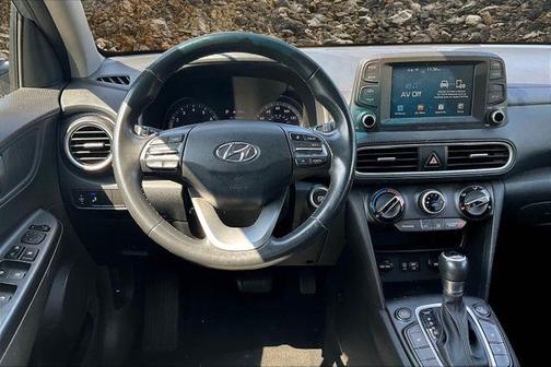 2018 Hyundai KONA SEL