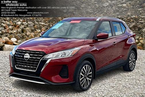 2022 Nissan Kicks SV