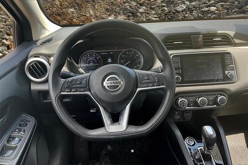2021 Nissan Versa 1.6 SV