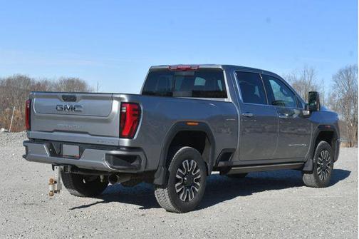 2024 GMC Sierra 2500 Denali Ultimate