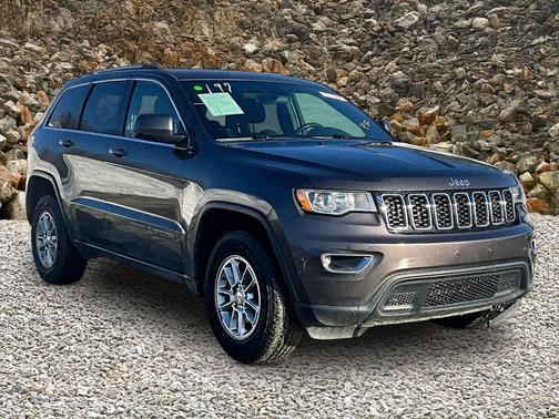 2019 Jeep Grand Cherokee Laredo