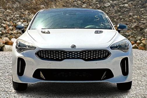 2018 Kia Stinger GT2