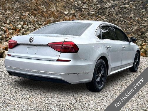 Silver 2017 Volkswagen Passat 1.8T S