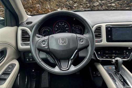 2017 Honda HR-V EX-L w/Navigation