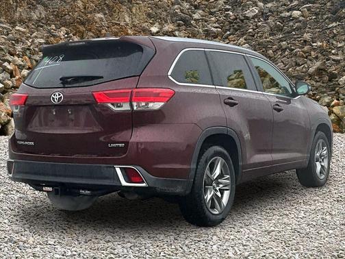 2017 Toyota Highlander Limited Platinum