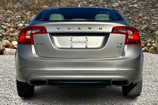 2016 Volvo S60 T5 Premier