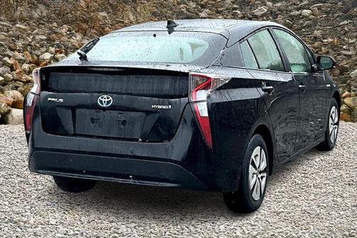 2016 Toyota Prius Two Eco