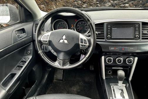 2016 Mitsubishi Lancer ES