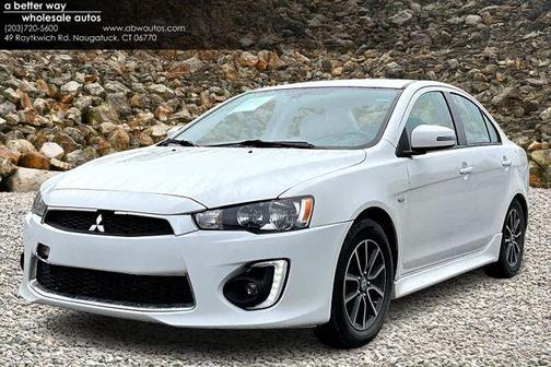 2016 Mitsubishi Lancer ES