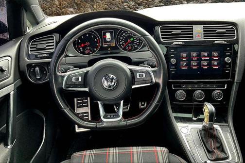 2018 Volkswagen Golf GTI 2.0T S 4-Door