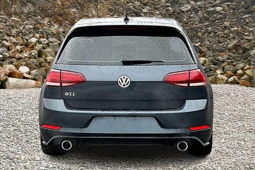 2018 Volkswagen Golf GTI 2.0T S 4-Door