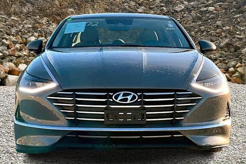 2023 Hyundai SONATA SE
