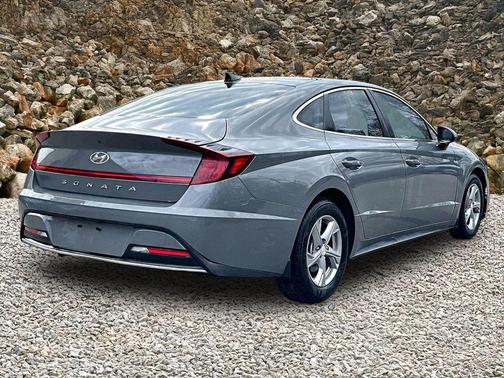 Hampton Gray 2023 Hyundai SONATA SE
