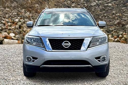 2015 Nissan Pathfinder SL