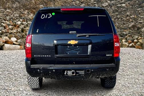 2012 Chevrolet Suburban 1500 LS