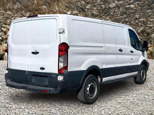2018 Ford Transit-250 Base