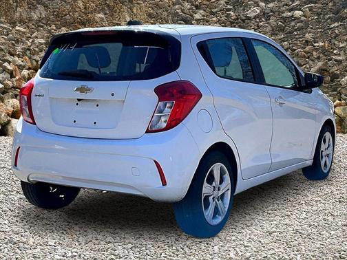 2022 Chevrolet Spark LS