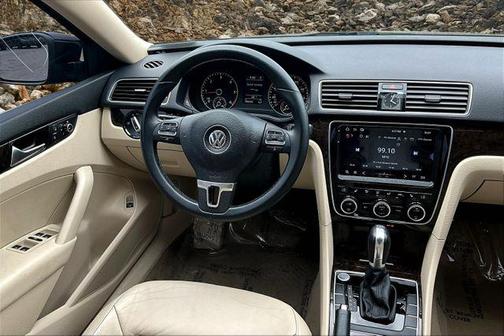 2014 Volkswagen Passat 2.0L TDI DSG SEL Premium