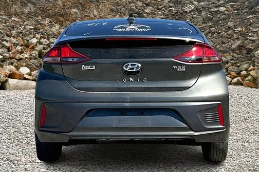 2022 Hyundai IONIQ Hybrid Blue