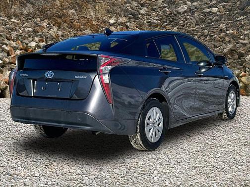 2016 Toyota Prius Two Eco