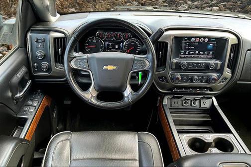 2017 Chevrolet Silverado 1500 High Country