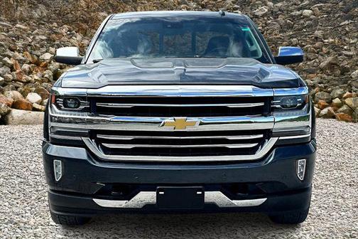 2017 Chevrolet Silverado 1500 High Country