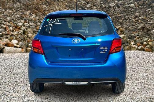 2016 Toyota Yaris L