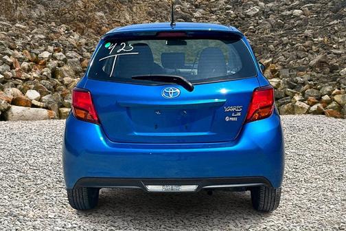 2016 Toyota Yaris L