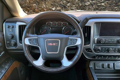 2017 GMC Sierra 1500 SLT