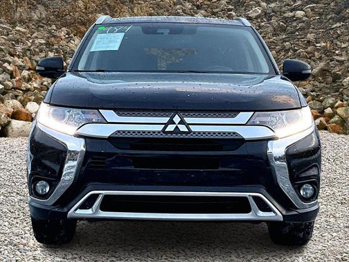 2020 Mitsubishi Outlander ES