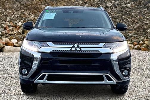 2020 Mitsubishi Outlander ES