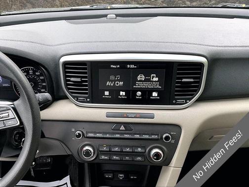 Black Cherry Pearl 2022 Kia Sportage LX