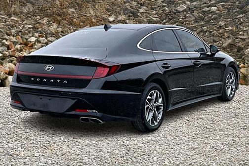 2022 Hyundai SONATA SEL