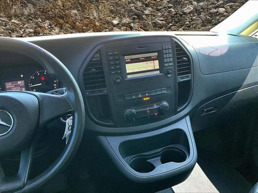 2018 Mercedes-Benz Metris Base