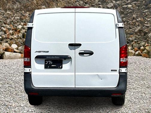 2018 Mercedes-Benz Metris Base