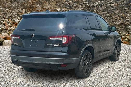 2020 Honda Pilot AWD Black Edition